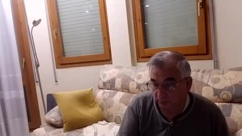 Antonio online show from November 5, 2:35 am