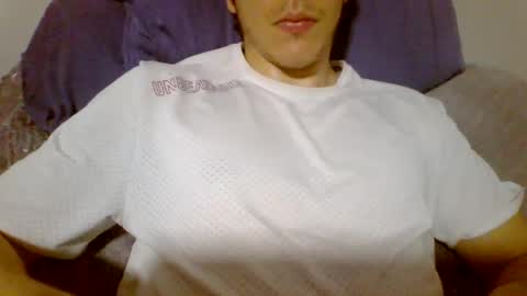 Snapshot of antonio_ricci chatting on January 25, 11:43 pm antonio_ricci online show from January 25, 11:43 pm