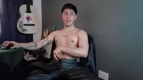 antonnello_ online show from March 25, 4:44 pm