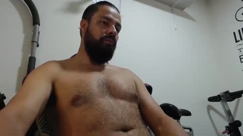 Snapshot of antony_36 chatting on February 17, 11:42 pm antony online show from February 17, 11:42 pm