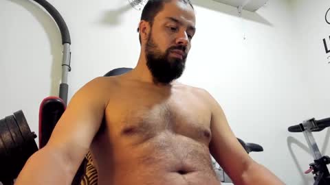 Snapshot of antony_36 chatting on February 24, 3:23 am antony online show from February 24, 3:23 am