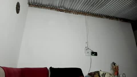 follow me   here you find me online show from April 22, 9:25 am