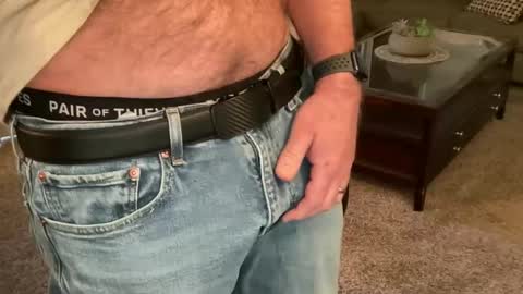 aplease616 online show from April 22, 1:05 pm