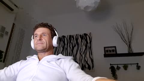 apollobest77 online show from January 29, 8:56 pm