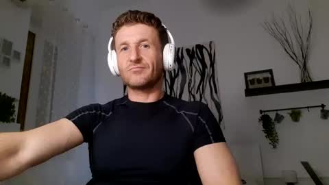 apollobest77 online show from February 18, 7:54 pm