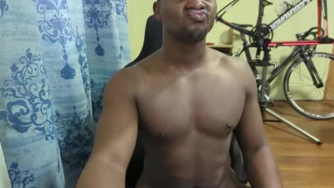 Snapshot of apollodarkmn chatting on February 23, 3:37 pm apollodarkmn online show from February 23, 3:37 pm