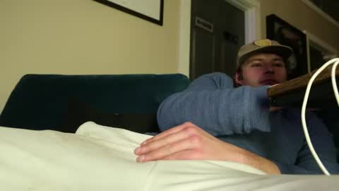 Apollo FleXXX online show from February 14, 9:15 am