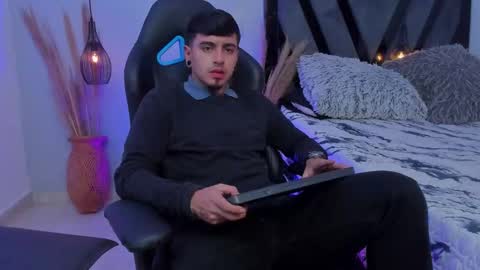 Apolo online show from November 29, 3:14 pm