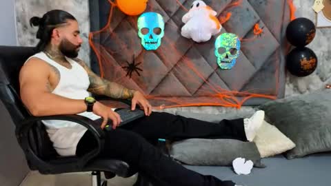 Apolo online show from October 11, 1:20 am