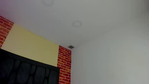 Snapshot of appolo_jay chatting on February 5, 8:35 pm appolo online show from February 5, 8:35 pm