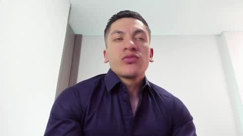Jonathan online show from June 9, 5:58 pm