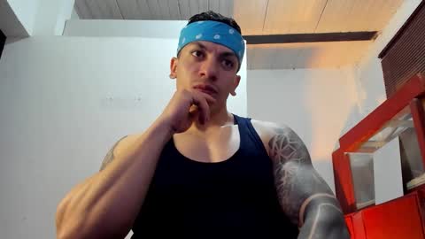 Jonathan online show from November 12, 9:08 pm