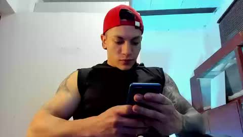 Snapshot of aquiles_51 chatting on September 10, 10:30 pm Jonathan online show from September 10, 10:30 pm