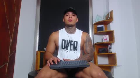 AquilesElpapi online show from February 20, 3:52 pm