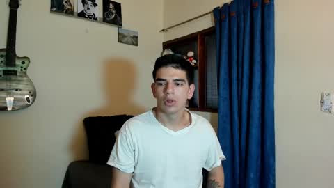 Snapshot of ares_johnsonn chatting on February 20, 12:25 pm Ares online show from February 20, 12:25 pm