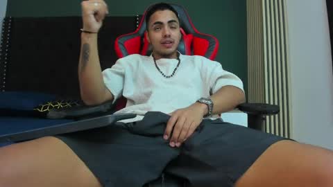 ares_pain_ online show from April 20, 7:27 pm