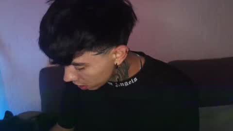Snapshot of aress_1 chatting on October 18, 5:01 am Ares online show from October 18, 5:01 am