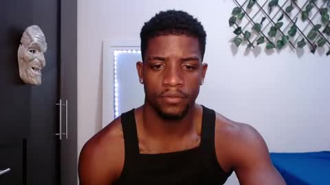 Snapshot of arielbronwxxx chatting on March 7, 2:36 am chris online show from March 7, 2:36 am