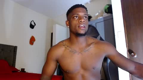 Snapshot of arielbronwxxx chatting on February 2, 2:24 pm chris online show from February 2, 2:24 pm