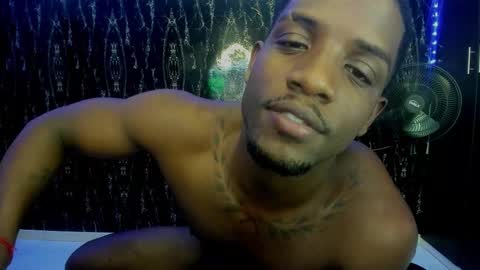 Snapshot of arielbronwxxx chatting on September 25, 3:27 am chris online show from September 25, 3:27 am