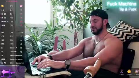 Ariel online show from June 3, 2:55 pm