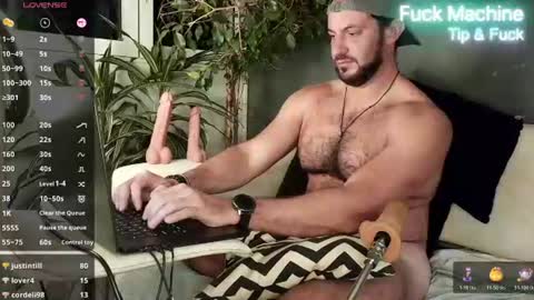 Ariel online show from July 11, 4:25 am