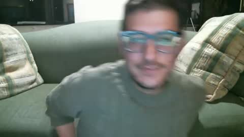 Snapshot of arielsinho chatting on September 24, 4:23 am Anon online show from September 24, 4:23 am