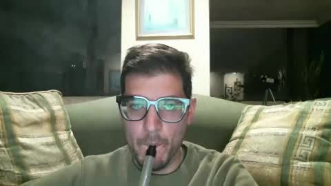 Snapshot of arielsinho chatting on February 24, 12:09 am Anon online show from February 24, 12:09 am