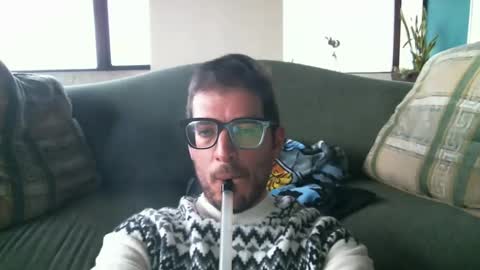 Snapshot of arielsinho chatting on December 31, 10:34 pm Anon online show from December 31, 10:34 pm