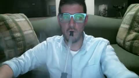 Snapshot of arielsinho chatting on February 20, 3:45 am Anon online show from February 20, 3:45 am