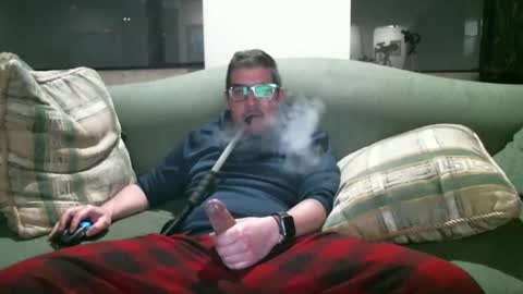 Snapshot of arielsinho chatting on December 30, 4:20 am Anon online show from December 30, 4:20 am