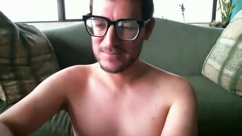 Snapshot of arielsinho chatting on January 22, 9:55 pm Anon online show from January 22, 9:55 pm