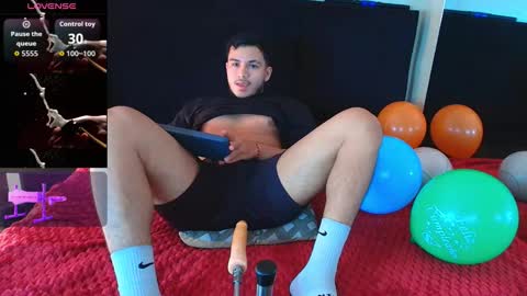 Ariies13 online show from March 18, 7:06 pm