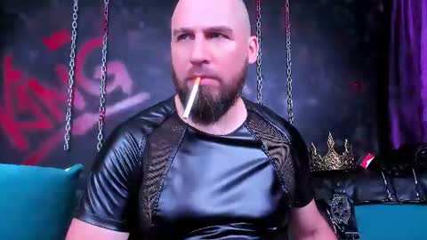 Armando online show from June 25, 5:12 am