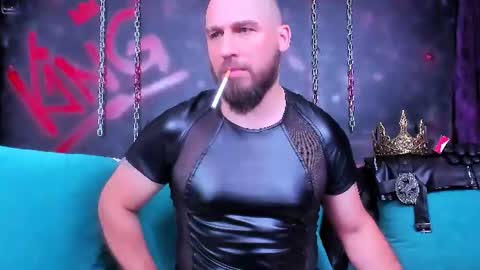 Armando online show from July 17, 10:05 pm