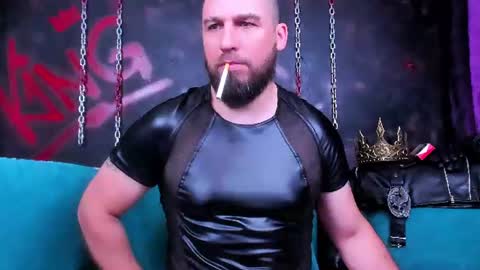 Armando online show from August 5, 12:15 am
