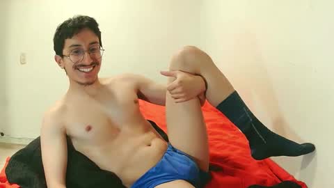 Snapshot of armin_red1 chatting on October 9, 3:33 am armin_red1 online show from October 9, 3:33 am