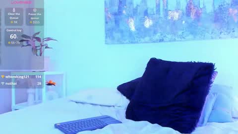 Snapshot of arminjones1 chatting on October 2, 10:08 am online show from October 2, 10:08 am