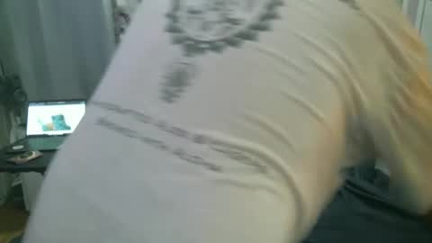 armstrong1718 online show from December 3, 12:38 pm