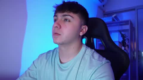 aron__cooper online show from April 22, 3:17 pm