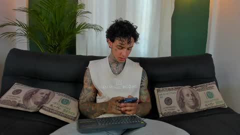 Aron ford online show from April 24, 8:11 pm