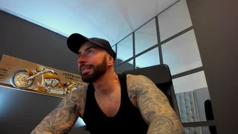 AronGrant online show from March 4, 9:40 am