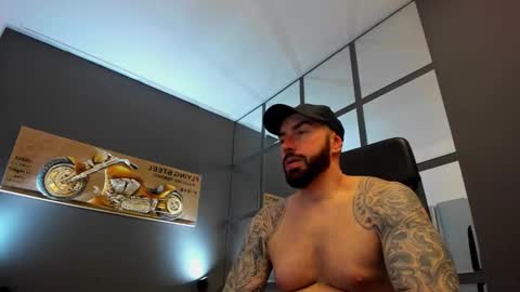 AronGrant online show from February 4, 8:24 am