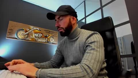 AronGrant online show from February 25, 8:47 am