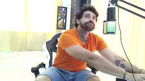 aronmiller online show from July 4, 2:31 pm