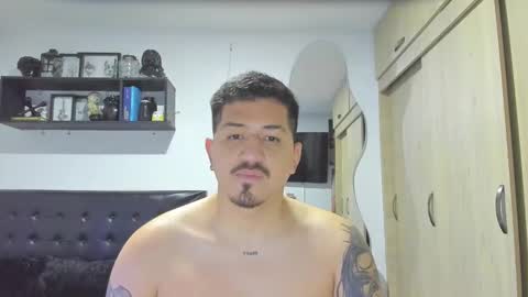 ARON  Independent model  online show from December 19, 12:51 am