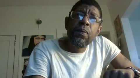 Snapshot of arteblazze chatting on February 8, 1:33 pm Arteblazze not daddy boy bitch or nigga online show from February 8, 1:33 pm