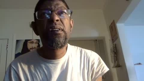 Snapshot of arteblazze chatting on January 14, 2:00 pm Arteblazze not daddy boy bitch or nigga online show from January 14, 2:00 pm