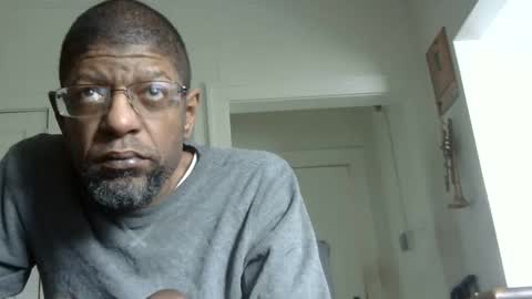 Snapshot of arteblazze chatting on March 6, 8:59 pm Arteblazze not daddy boy bitch or nigga online show from March 6, 8:59 pm