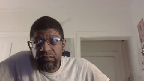 Snapshot of arteblazze chatting on January 29, 11:35 pm Arteblazze not daddy boy bitch or nigga online show from January 29, 11:35 pm